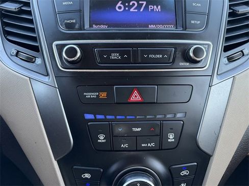 Used 2018 Hyundai Santa Fe Sport image 20