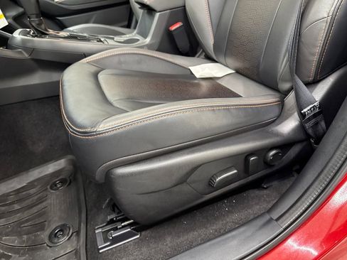 Used 2025 Subaru Crosstrek 2.5i Limited image 12