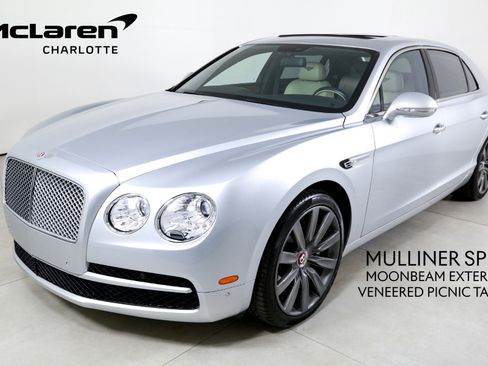 Used 2017 Bentley Flying Spur V8 image 1
