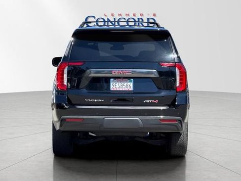 Used 2023 GMC Yukon XL AT4 w/ Technology Package AWD/4WD image 5