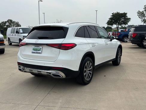 Used 2024 Mercedes-Benz GLC 300 image 4