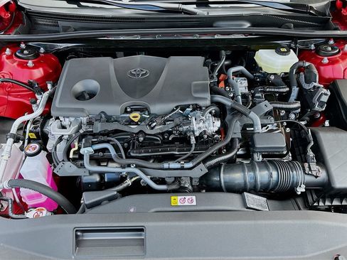 New 2025 Toyota Camry SE w/ Convenience Package FWD image 8