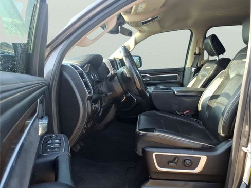 Used 2021 RAM 1500 Laramie w/ Off Road Group AWD/4WD image 16
