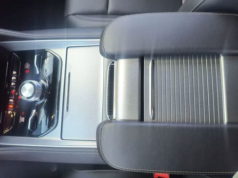 New 2026 Jeep Grand Wagoneer Limited image 21