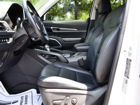 Used 2022 Kia Telluride S AWD/4WD image 16