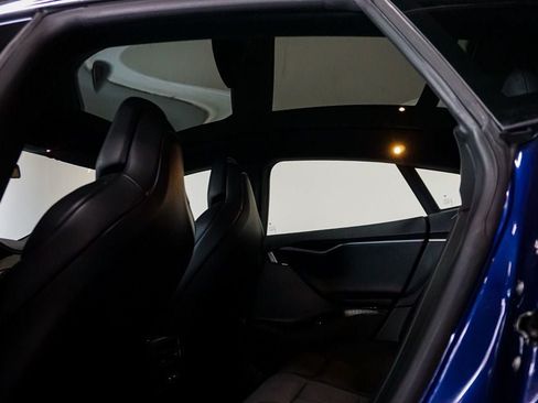 Used 2018 Tesla Model S AWD image 55