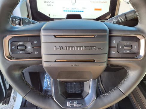Used 2025 GMC Hummer EV 2X image 25