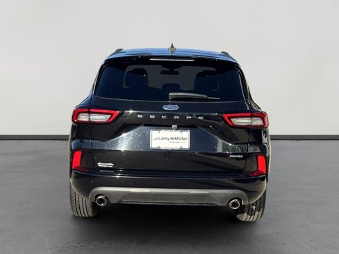 Used 2023 Ford Escape ST-Line image 5