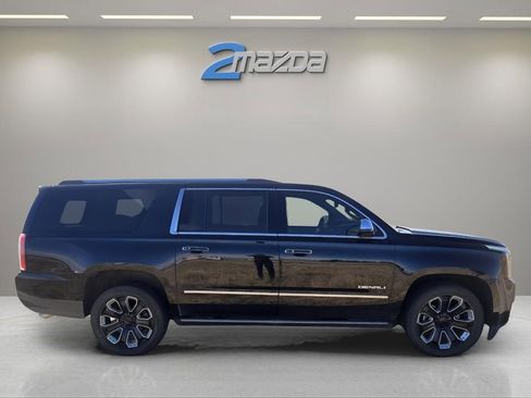 Used 2019 GMC Yukon XL Denali w/ Denali Ultimate Package image 6