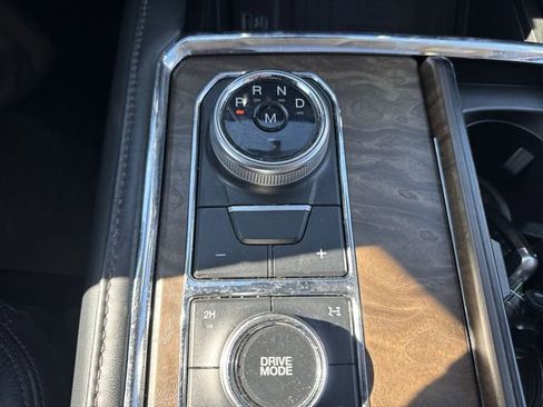 Used 2021 Ford Expedition Max Platinum image 16