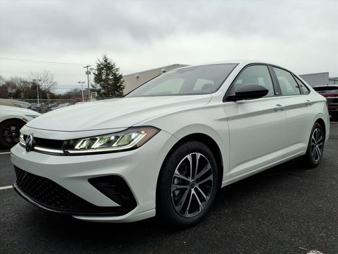 New 2026 Volkswagen Jetta Sport image 2