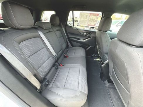 Used 2025 Chevrolet Equinox LT image 26