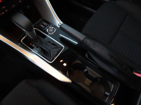 New 2025 Mitsubishi Eclipse Cross LE image 15