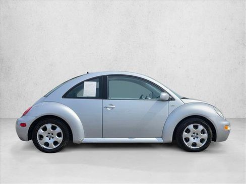 Used 2002 Volkswagen Beetle GLX FWD image 6