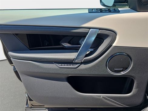 Certified 2025 Land Rover Discovery Sport S image 27