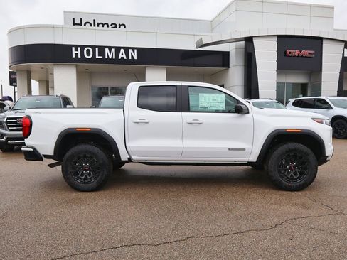 New 2026 GMC Canyon Elevation w/ Convenience Package image 2