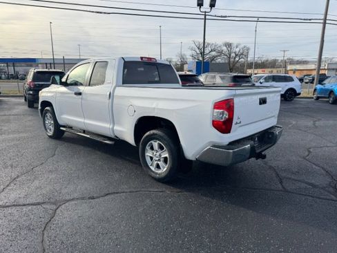 Used 2014 Toyota Tundra SR5 image 4