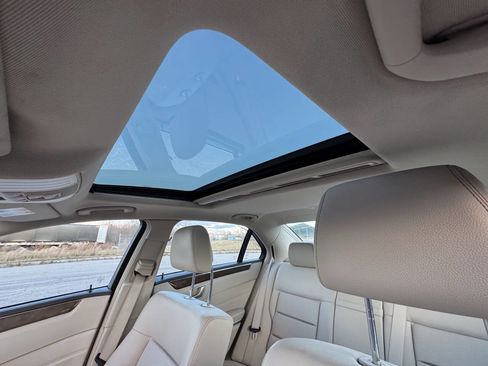 Used 2015 Mercedes-Benz E 350 4MATIC Sedan w/ Premium 1 Package image 38