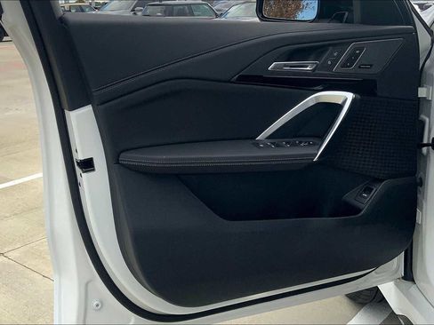 Used 2026 BMW X1 M35i w/ Technology Package image 10