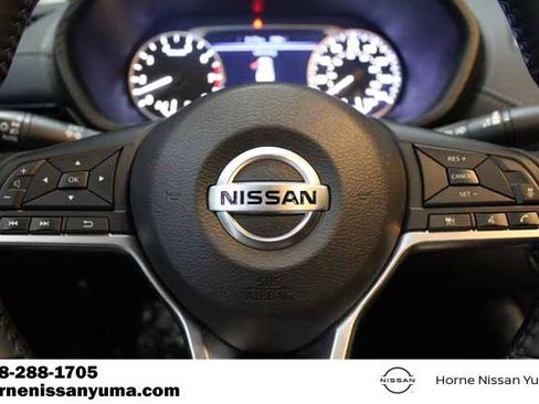 Used 2023 Nissan Sentra SV image 7