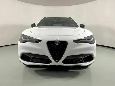 New 2026 Alfa Romeo Stelvio Sprint w/ Convenience Package AWD/4WD image 7