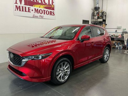 Used 2025 MAZDA CX-5 AWD 2.5 S w/ Premium Plus Pkg image 3