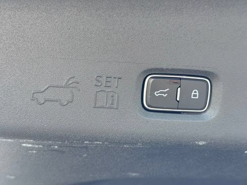 Used 2025 Ford Expedition Max Platinum w/ Driver's Package AWD/4WD image 42