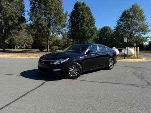 Used 2020 Kia Optima LX image 1