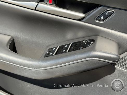 Used 2023 MAZDA CX-30 AWD 2.5 S w/ Select Package image 27