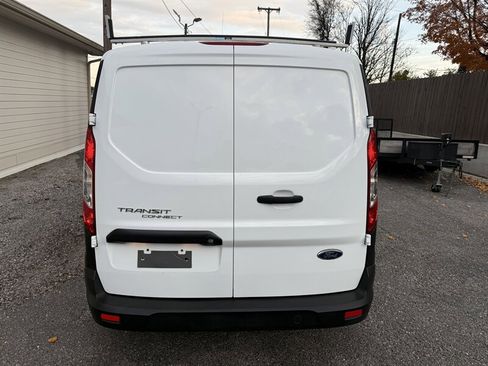 Used 2022 Ford Transit Connect XL image 12