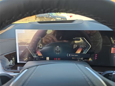 New 2026 BMW X7 xDrive40i image 32