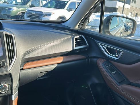 Used 2020 Subaru Forester Touring image 27