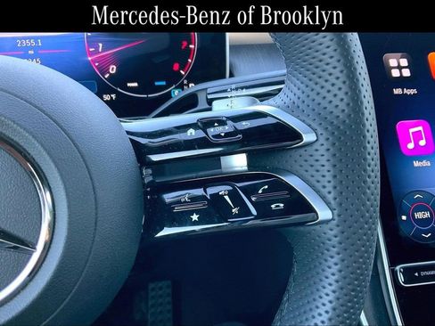 Certified 2025 Mercedes-Benz GLC 300 4MATIC image 23