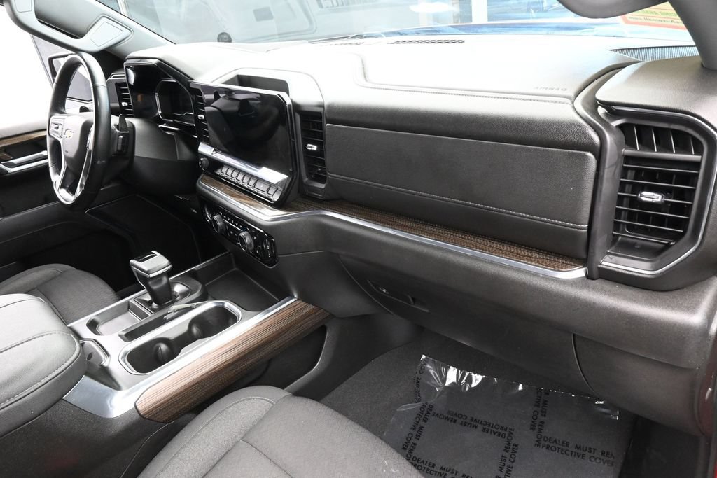 Used 2023 Chevrolet Silverado 1500 LT RWD image 42