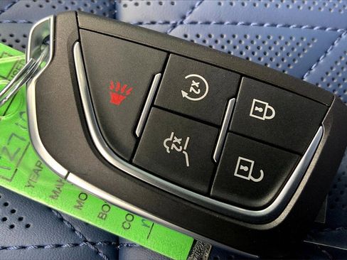 New 2026 Cadillac Vistiq Premium Luxury image 38