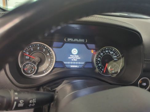 Used 2022 RAM 1500 Laramie w/ Sport Appearance Package AWD/4WD image 18