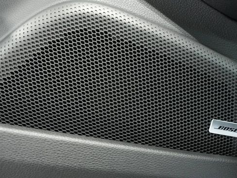 New 2025 Porsche Panamera 4 image 31