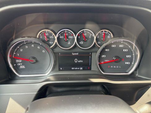 Used 2021 Chevrolet Silverado 1500 LT w/ Z71 Off-Road Package AWD/4WD image 17