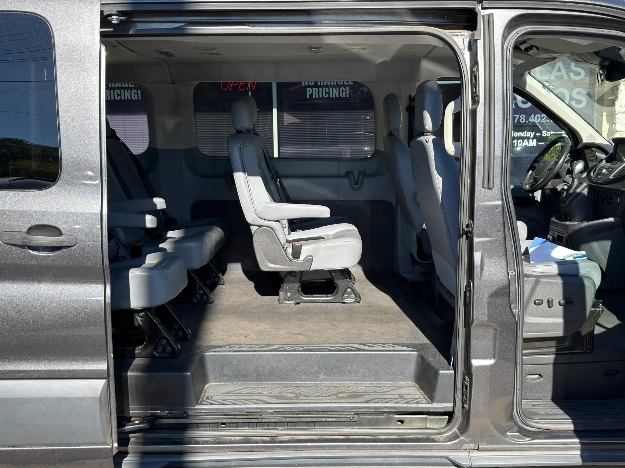 Used 2016 Ford Transit 150 XLT RWD image 15