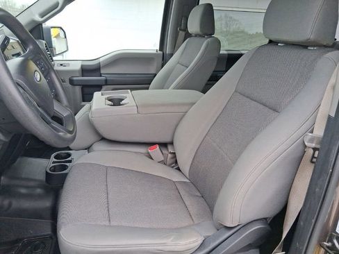 Used 2016 Ford F150 XL w/ Equipment Group 101A Mid image 9