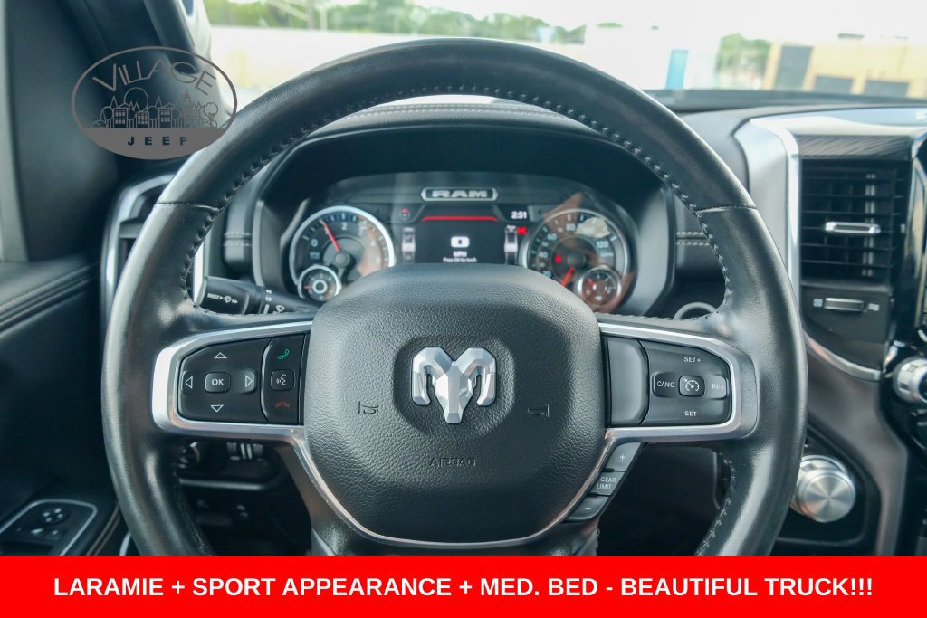 Used 2023 RAM 1500 Laramie AWD/4WD image 16