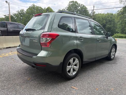 Used 2015 Subaru Forester 2.5i w/ Alloy Wheel Package AWD/4WD image 12