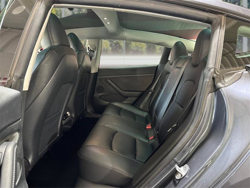 Used 2023 Tesla Model 3 Standard Range RWD image 10