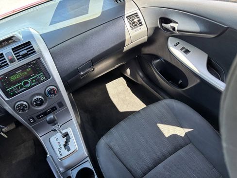 Used 2013 Toyota Corolla S FWD image 17