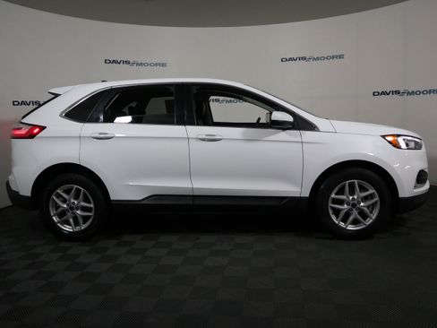 Used 2022 Ford Edge SEL AWD/4WD image 4