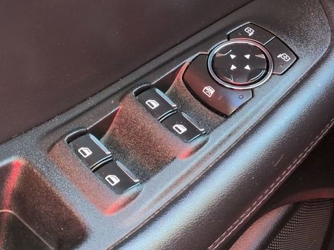 Certified 2024 Ford Edge SEL image 25