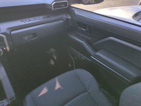 Certified 2025 Toyota Tacoma SR image 16