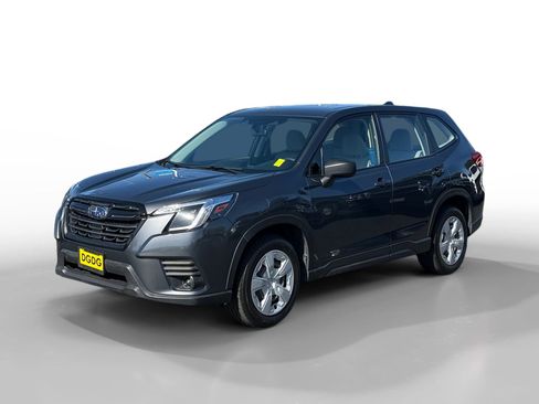 Used 2023 Subaru Forester AWD/4WD image 1