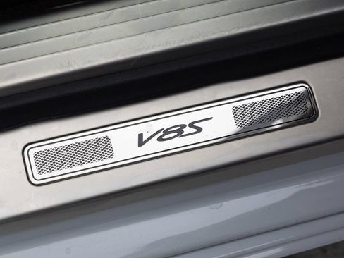 Used 2017 Bentley Flying Spur S V8 AWD/4WD image 14