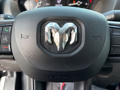 Used 2023 RAM ProMaster 2500 image 25